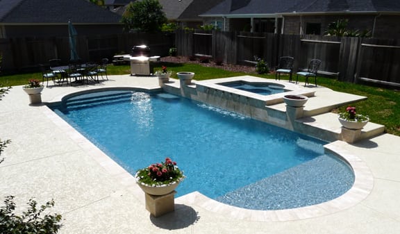 Katy Pool Builders | Custom Swimming Pools | Pulliam Pools Houston